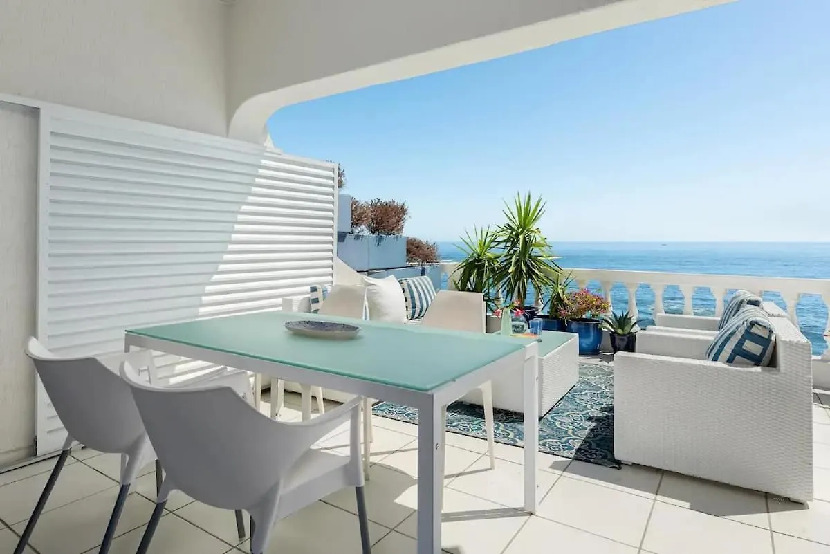Greek Apartment In Clifton With Sea & Mountain Views Cape Town