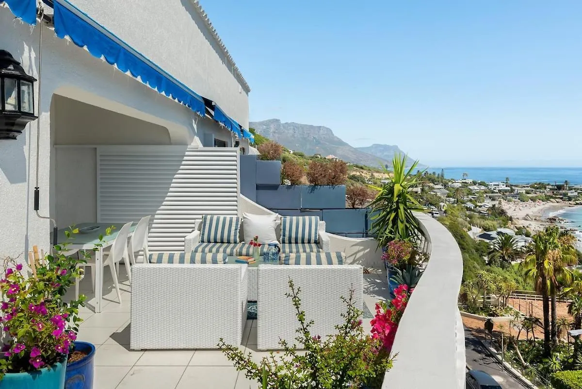 Greek Apartment In Clifton With Sea & Mountain Views Le Cap