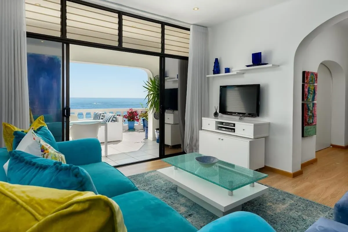 Greek Apartment In Clifton With Sea & Mountain Views Le Cap